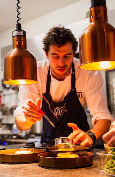 Équipe de restaurant sereine